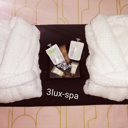 טרואה Appartements Spa - 3Lux מראה חיצוני תמונה